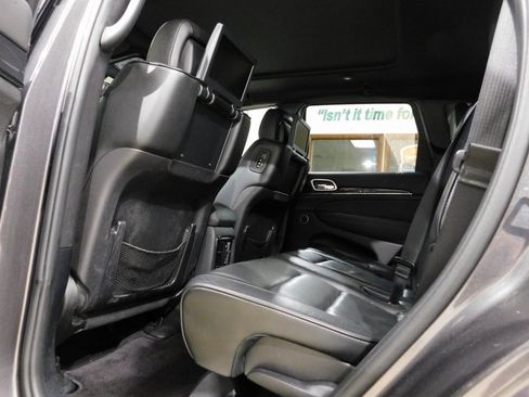 Used 2016 Jeep Grand Cherokee Overland w/ Advanced Technology Group image 76