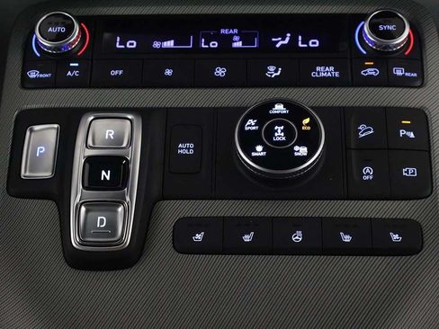 Used 2025 Hyundai Palisade SEL AWD/4WD image 49