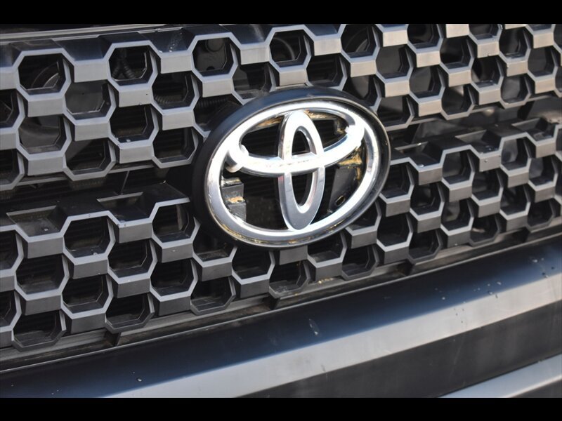 Used 2015 Toyota Tundra SR5 w/ TRD Off Road Package RWD image 43