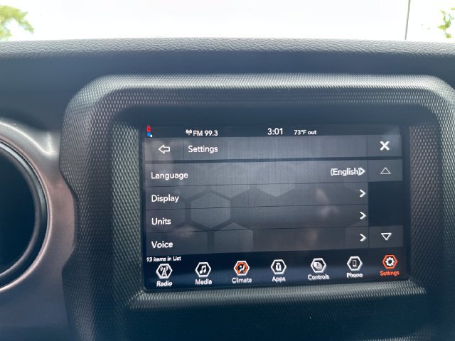 Used 2022 Jeep Gladiator Sport AWD/4WD image 14