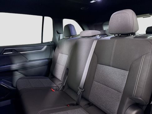 Used 2026 GMC Acadia Elevation image 26