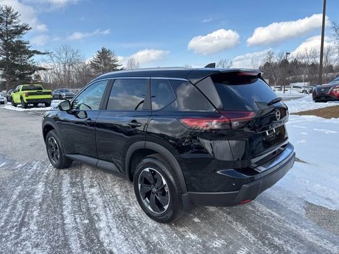 New 2026 Nissan Rogue SV w/ SV Premium Package image 29