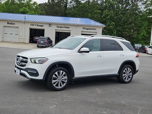 Used 2022 Mercedes-Benz GLE 350 w/ Premium Package image 3