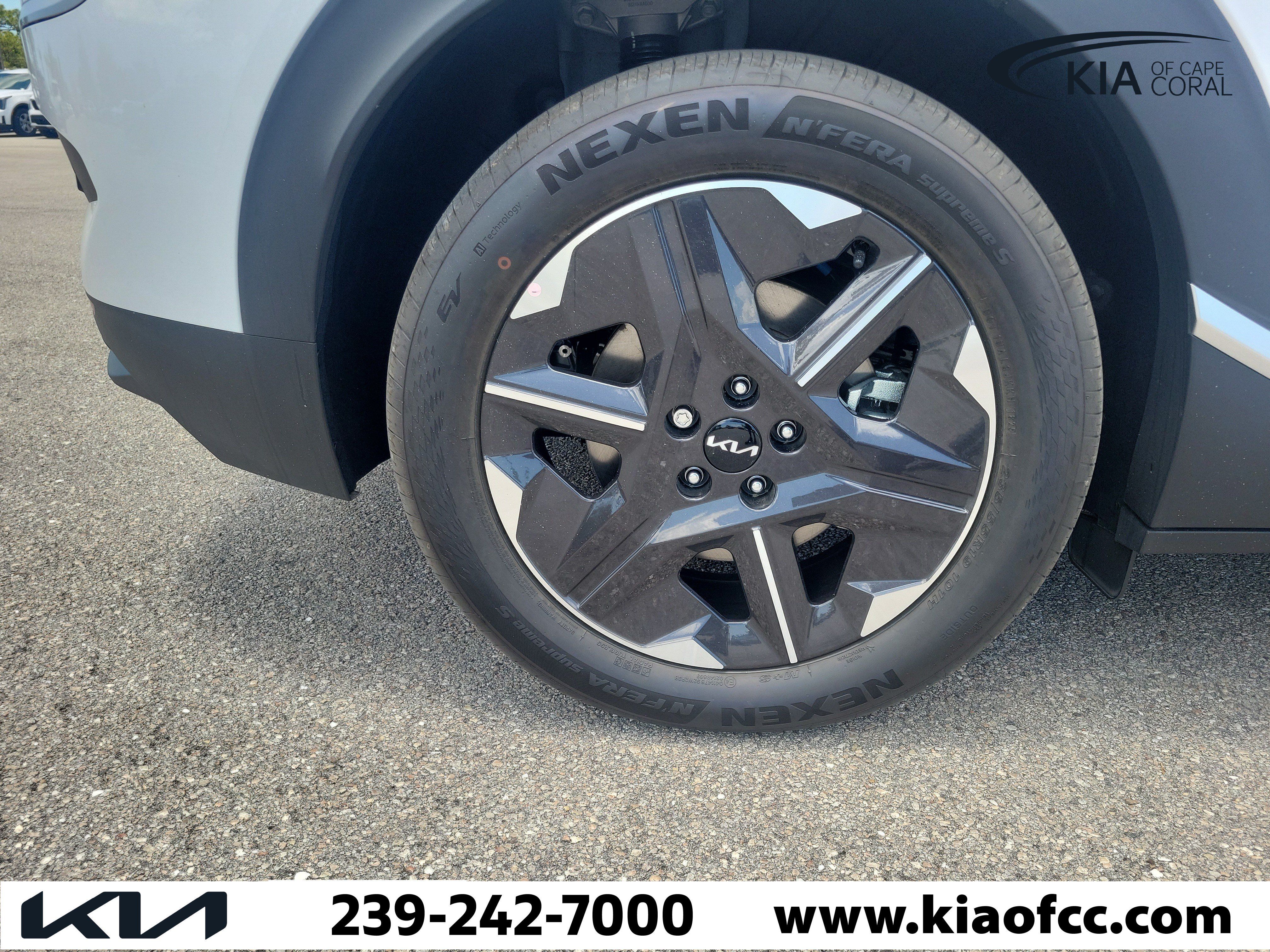 New 2026 Kia EV6 Light RWD image 9