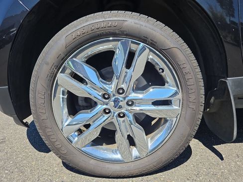 Used 2014 Ford Edge Limited w/ Driver Entry Package AWD/4WD image 12