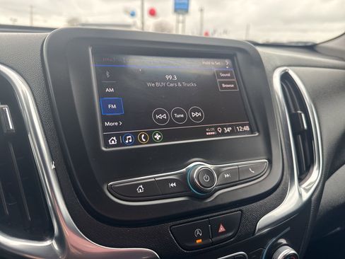 Used 2023 Chevrolet Equinox LT image 31