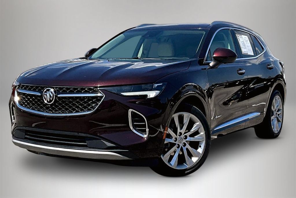 Used 2023 Buick Envision Avenir FWD image 2
