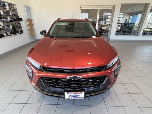 Used 2024 Chevrolet Trax ACTIV w/ Sunroof Package image 5