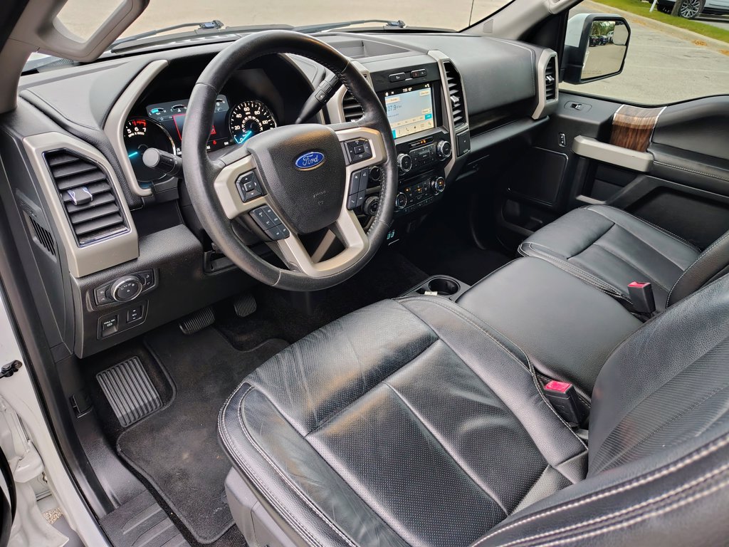 Used 2018 Ford F150 Lariat w/ Trailer Tow Package RWD image 24