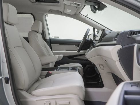New 2026 Honda Odyssey EX-L image 40
