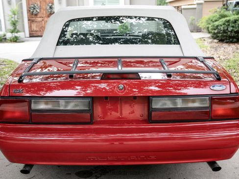 Used 1993 Ford Mustang LX RWD image 17