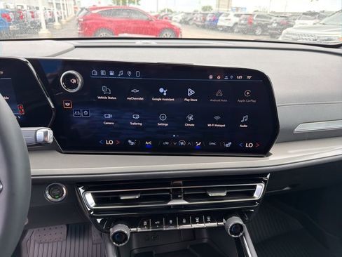 New 2026 Chevrolet Traverse LT w/ Midnight/Sport Edition AWD/4WD image 29