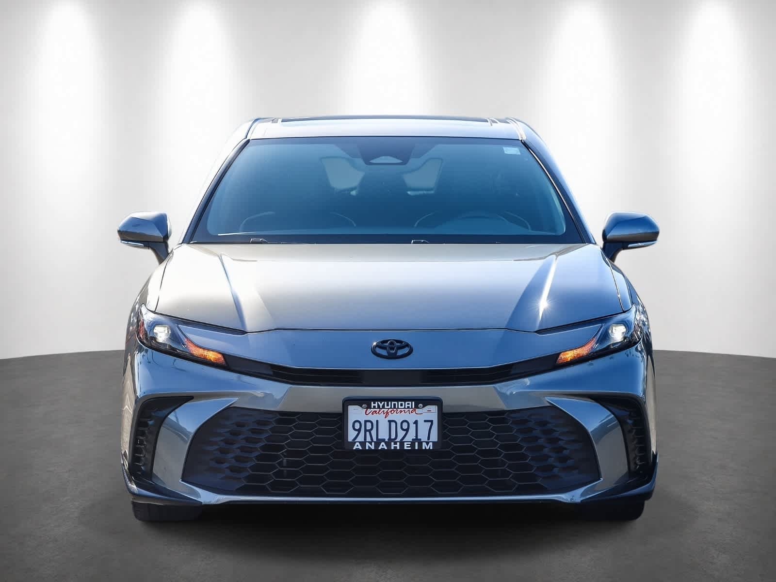 Used 2025 Toyota Camry SE w/ Multimedia Upgrade Package FWD image 2