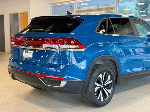 Used 2025 Volkswagen Atlas Cross Sport SE AWD/4WD image 11