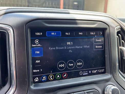 Used 2022 GMC Sierra 1500 AT4 w/ AT4 Premium Package AWD/4WD image 18