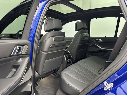 Used 2025 BMW X5 M60i AWD/4WD image 29