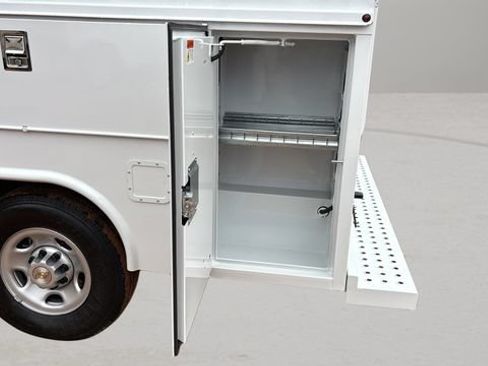 New 2025 Chevrolet Express 3500 w/ Power Convenience Package RWD image 19