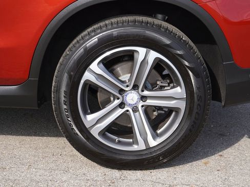 Used 2017 Mercedes-Benz GLC 300 image 11