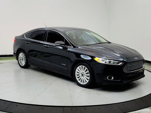 Used 2014 Ford Fusion Energi SE image 3