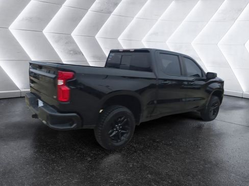 Used 2022 Chevrolet Silverado 1500 LT Trail Boss w/ Convenience Package II image 5