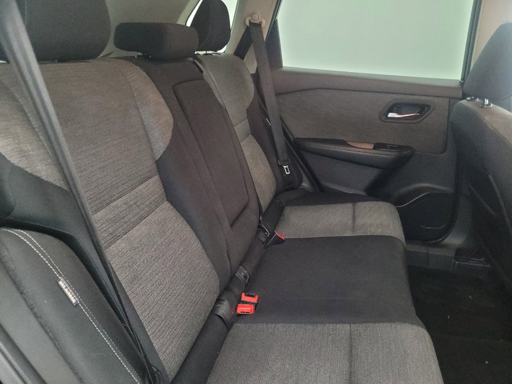 Used 2021 Nissan Rogue SV FWD image 19