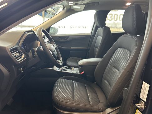 New 2026 Ford Escape Active w/ Cold Weather Package AWD/4WD image 15