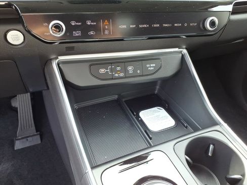 New 2026 Kia Carnival SX Prestige FWD image 23