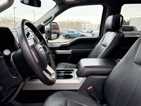 Used 2020 Ford F350 Lariat w/ Lariat Ultimate Package image 16
