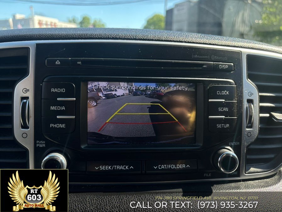 Used 2019 Kia Sportage LX AWD/4WD image 13
