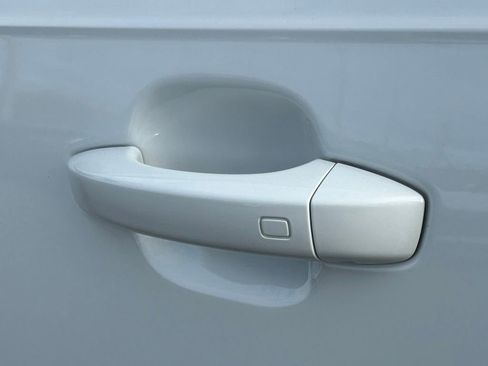 Used 2025 Audi Q7 2.0T Premium w/ Convenience Package image 49