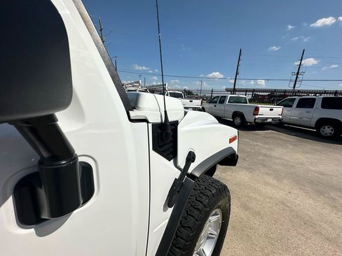 Used 2005 HUMMER H2 AWD/4WD image 98