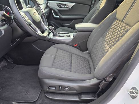 Used 2020 Chevrolet Blazer LT AWD/4WD image 10