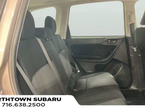 Used 2015 Subaru Forester 2.5i Premium w/ All-Weather Package AWD/4WD image 19