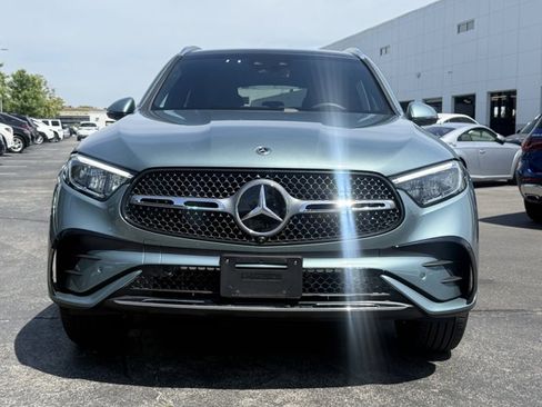 Used 2026 Mercedes-Benz GLC 300 4MATIC image 4