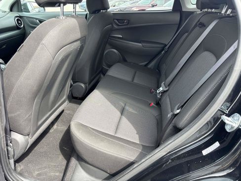 Used 2023 Hyundai Kona SEL AWD/4WD image 10