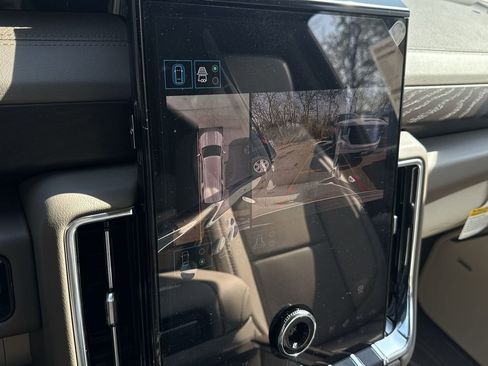 New 2026 GMC Yukon XL Denali w/ Sun & Power Step Package AWD/4WD image 19