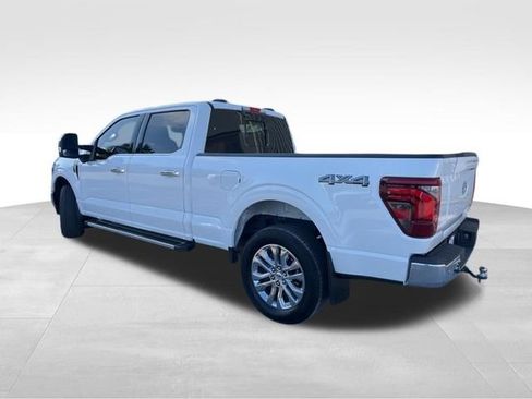Used 2025 Ford F150 Lariat w/ Equipment Group 502A High AWD/4WD image 5
