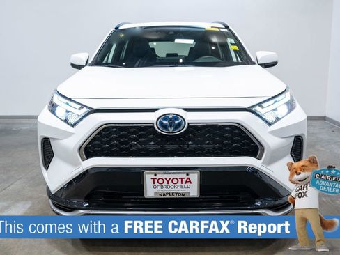 Used 2024 Toyota RAV4 SE w/ Weather & Moonroof Package image 2