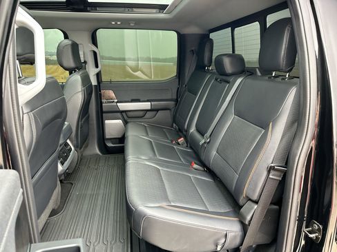 Used 2025 Ford F350 Lariat w/ Lariat Ultimate Package image 22