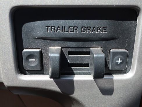 Used 2010 Ford F150 Lariat image 19