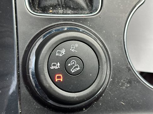 Used 2019 Ford Explorer Sport image 31