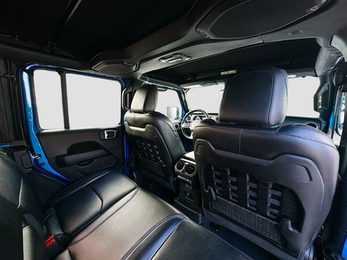 Used 2022 Jeep Wrangler Unlimited Rubicon 4xe image 30