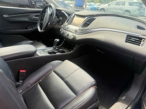 Used 2019 Chevrolet Impala Premier FWD image 3