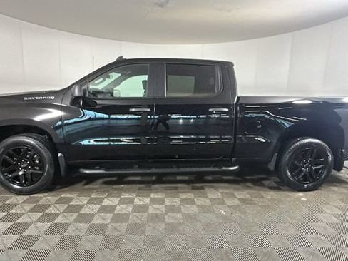Used 2024 Chevrolet Silverado 1500 Custom AWD/4WD image 5