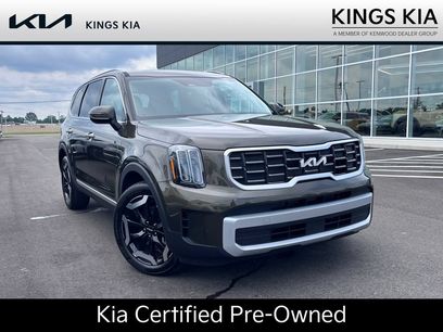 Used 2025 Kia Telluride S