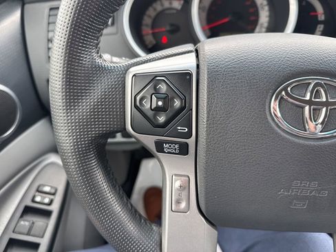 Used 2014 Toyota Tacoma 4x4 Double Cab w/ TRD Sport Package image 12