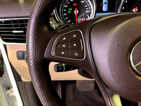 Used 2018 Mercedes-Benz GLE 350 4MATIC image 11