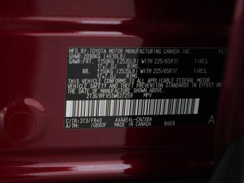 Used 2025 Toyota RAV4 LE AWD/4WD image 27