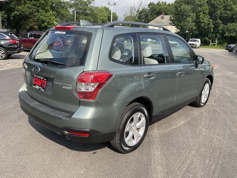 Used 2016 Subaru Forester 2.5i w/ Alloy Wheel Package AWD/4WD image 5