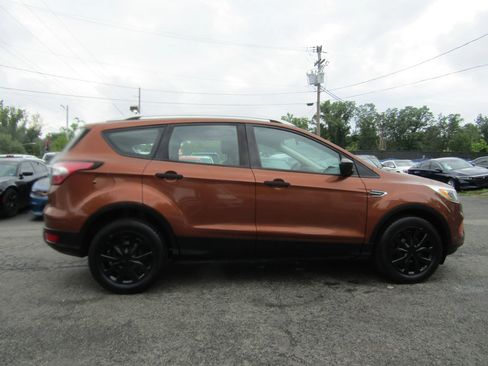 Used 2017 Ford Escape S FWD image 8